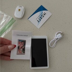 Screen selfie monitor